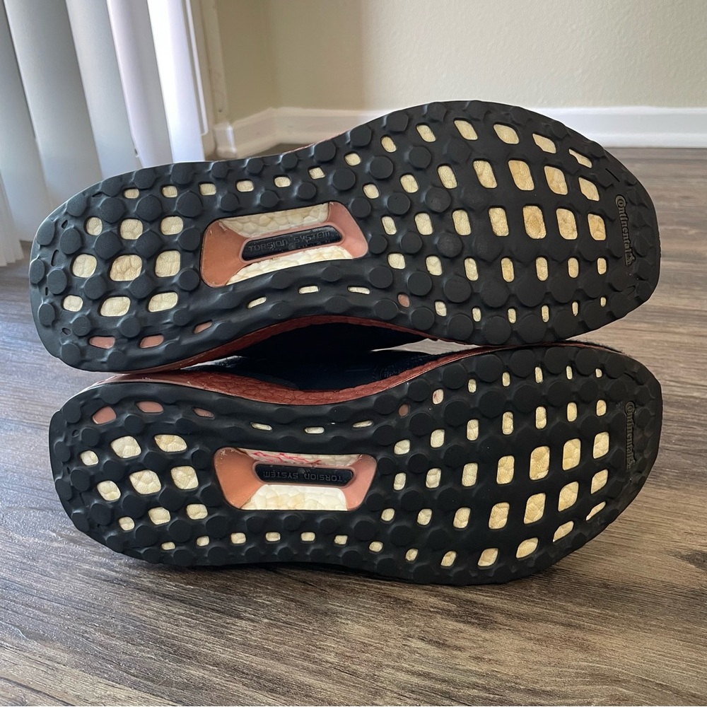 Adidas‎ UltraBoost 3.0 Limited Bronze Mens 8.5 (CG4086) Black Running Sneakers - Picture 13 of 15